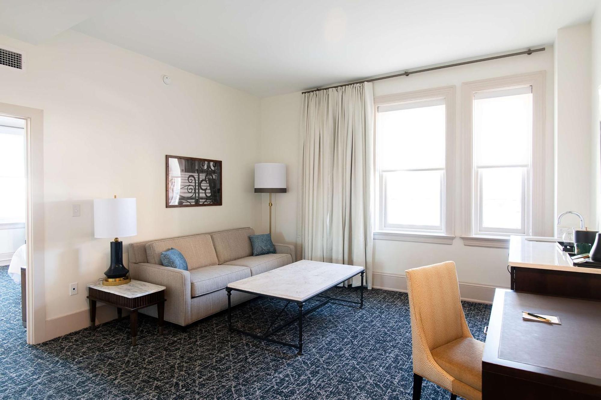 Hotel Petersburg, Tapestry Collection By Hilton Exterior foto